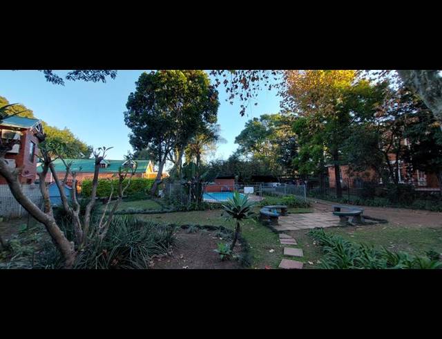 2 BEDROOM APARTMENT FOR SALE IN SCOTTSVILLE